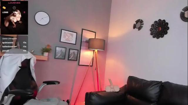 Thumbnail 1, athenearusell's Stream at Chaturbate, 1 month ago