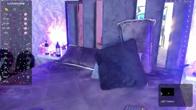 Image 8 of atheneasanz Stream on Chaturbate on 19 months ago
