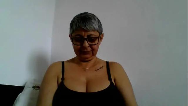 Image 7 of atikaarea Stream on Chaturbate on 20 days ago