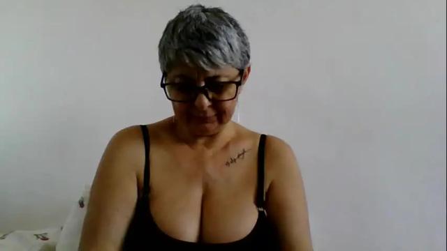 Image 12 of atikaarea Stream on Chaturbate on 20 hours ago