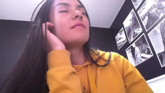 Image 11 of atilana_diaz Stream on Chaturbate on 16 months ago