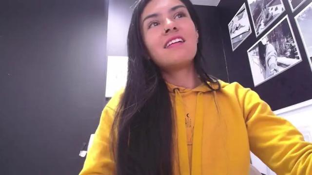 Image 7 of atilana_diaz Stream on Chaturbate on 16 months ago