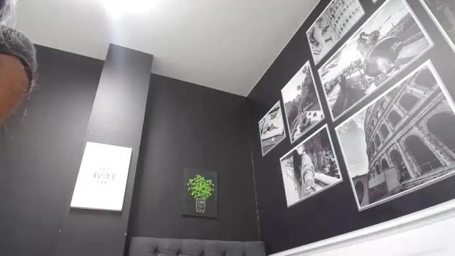 Image 4 of atilana_diaz Stream on Chaturbate on 14 months ago