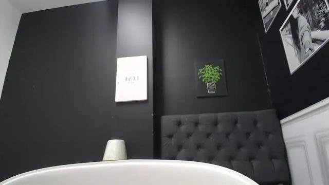 Image 2 of atilana_diaz Stream on Chaturbate on 14 months ago
