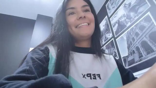 Image 2 of atilana_diaz Stream on Chaturbate on 14 months ago