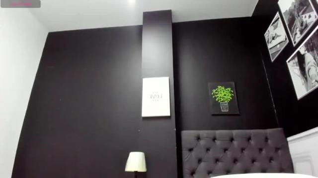 Image 4 of atilana_diaz Stream on Chaturbate on 14 months ago