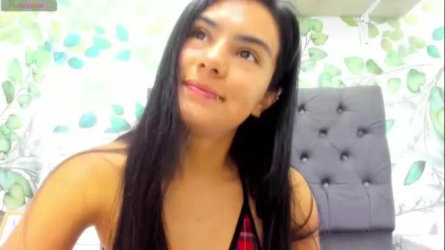 Image 2 of atilana_diaz Stream on Chaturbate on 1 month ago