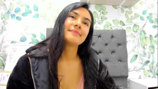 Image 12 of atilana_diaz Stream on Chaturbate on 10 days ago