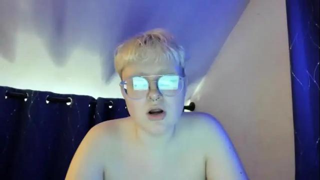 Image 4 of atticus_pendragon Stream on Chaturbate on 26 days ago