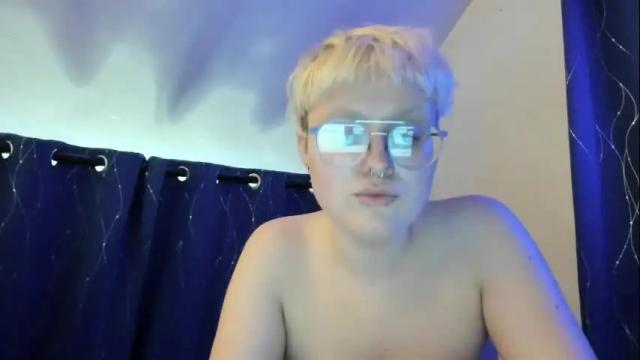Image 3 of atticus_pendragon Stream on Chaturbate on 24 days ago
