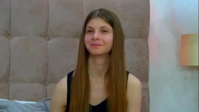 Image 12 of audreybarlow Stream on Chaturbate on 19 days ago