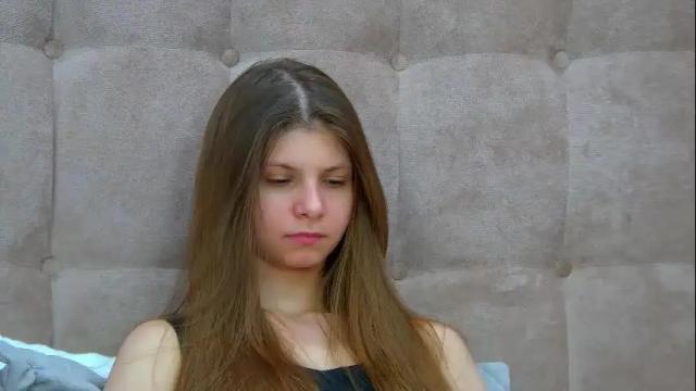Image 3 of audreybarlow Stream on Chaturbate on 19 days ago