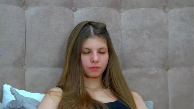 Image 8 of audreybarlow Stream on Chaturbate on 19 days ago