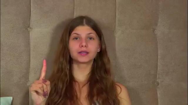 Image 6 of audreybarlow Stream on Chaturbate on 3 months ago