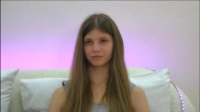 Image 6 of audreybarlow Stream on Chaturbate on 2 months ago