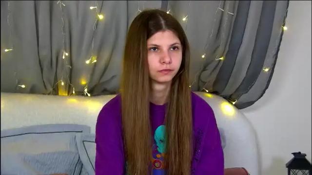 Image 3 of audreybarlow Stream on Chaturbate on 6 days ago