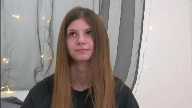 Image 7 of audreybarlow Stream on Chaturbate on 2 days ago