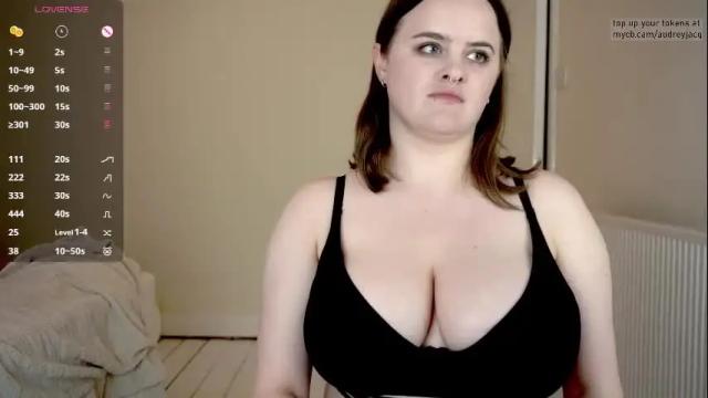 Image 3 of audreyjacq Stream on Chaturbate on 11 days ago