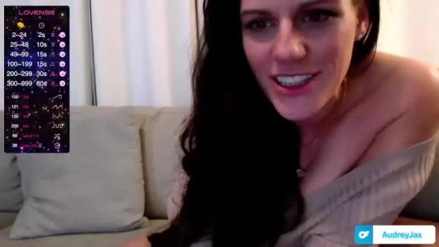 Image 2 of audreyjaxxx Stream on Chaturbate on 16 months ago