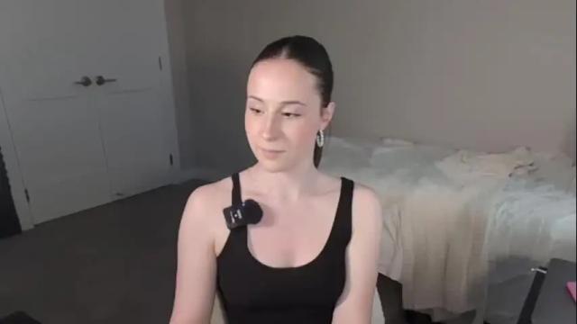 Image 11 of audreyjones03 Stream on Chaturbate on 1 month ago
