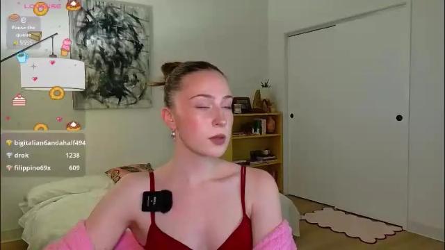 Image 8 of audreyjones03 Stream on Chaturbate on 16 days ago