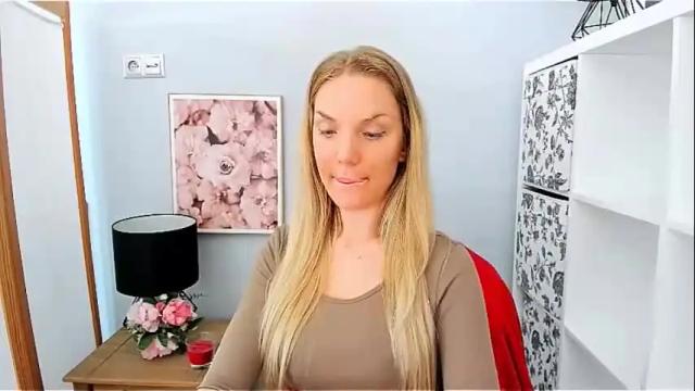 Image 7 of aullorasensual Stream on Chaturbate on 1 month ago