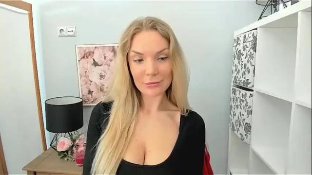Image 4 of aullorasensual Stream on Chaturbate on 1 month ago