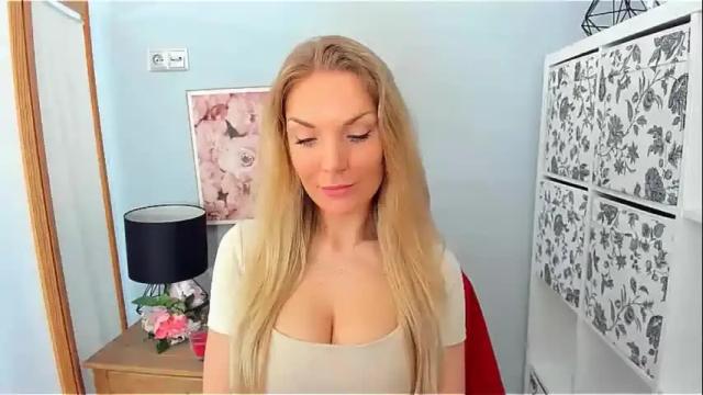 Image 4 of aullorasensual Stream on Chaturbate on 14 days ago