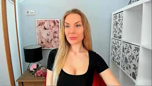Image 2 of aullorasensual Stream on Chaturbate on 4 days ago