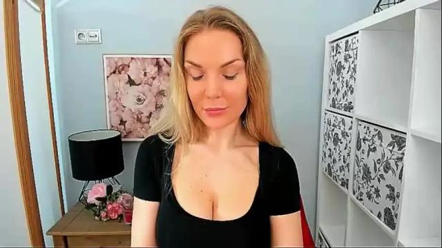 Image 7 of aullorasensual Stream on Chaturbate on 4 days ago