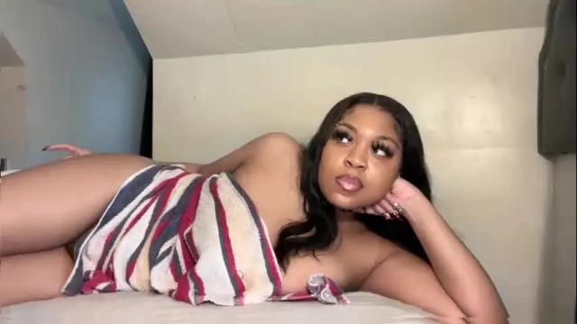 Image 11 of aunyxxx Stream on Chaturbate on 2 months ago