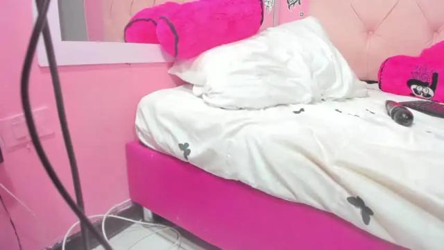 Image 10 of aura_11 Stream on Chaturbate on 20 months ago