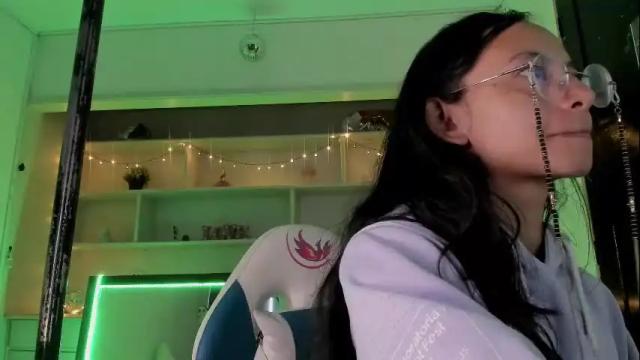 Image 6 of aura_janssen Stream on Chaturbate on 1 month ago