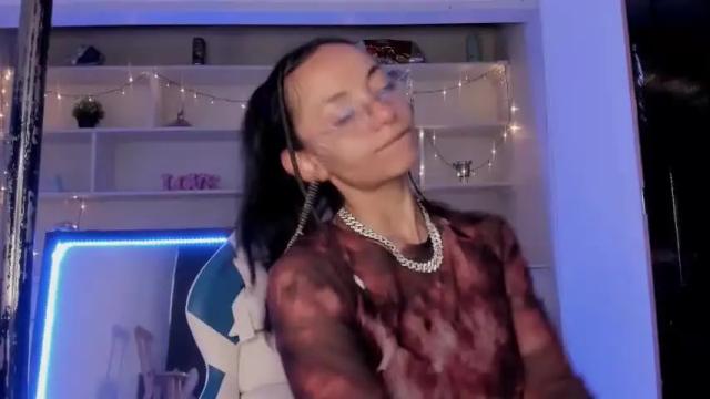 Image 2 of aura_janssen Stream on Chaturbate on 15 days ago