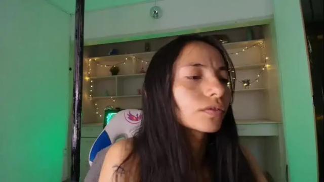 Image 12 of aura_janssen Stream on Chaturbate on 11 days ago