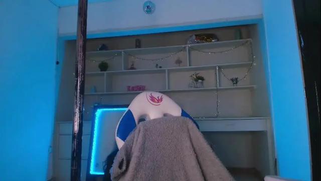Image 12 of aura_janssen Stream on Chaturbate on 6 days ago