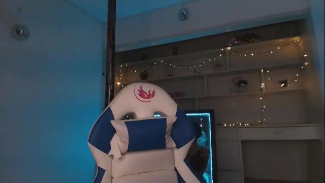 Image 4 of aura_janssen Stream on Chaturbate on 5 days ago