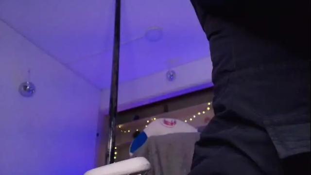 Image 2 of aura_janssen Stream on Chaturbate on 2 days ago