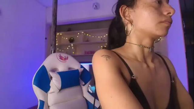 Image 11 of aura_janssen Stream on Chaturbate on 29 days ago