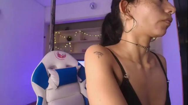 Image 12 of aura_janssen Stream on Chaturbate on 29 days ago