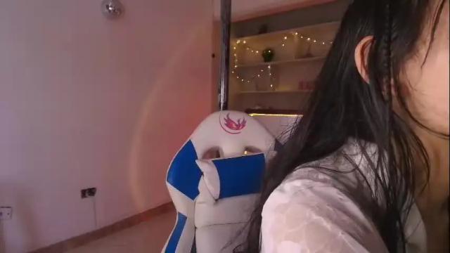 Image 10 of aura_janssen Stream on Chaturbate on 28 days ago
