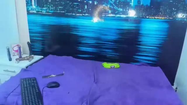 Image 12 of aura_love_ Stream on Chaturbate on 15 months ago