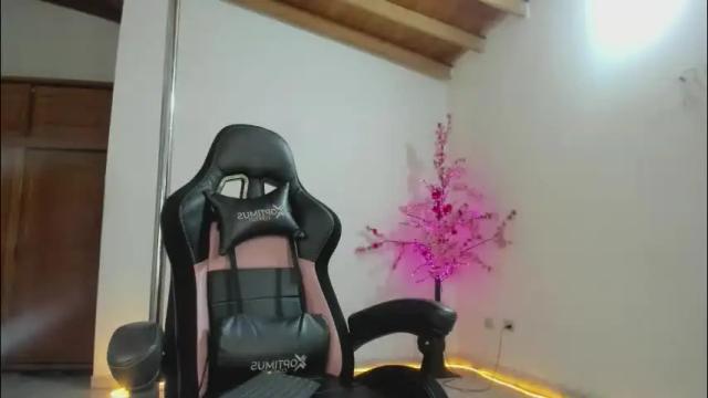 Image 6 of aurabonett Stream on Chaturbate on 4 months ago