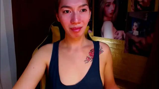 Image 3 of aurakharisma_xx Stream on Chaturbate on 2 months ago