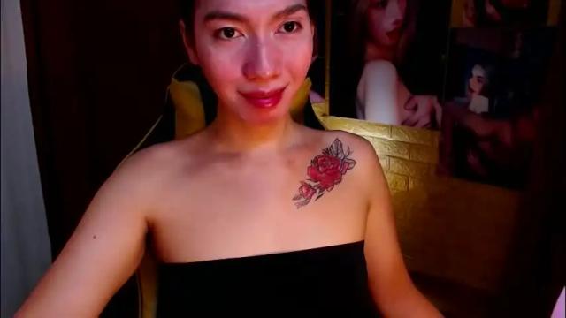 Image 3 of aurakharisma_xx Stream on Chaturbate on 2 months ago