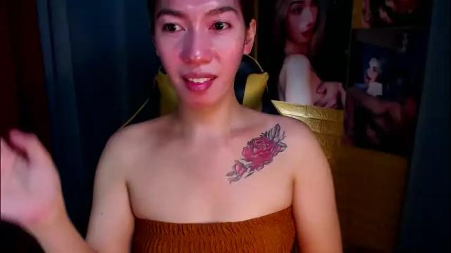 Image 3 of aurakharisma_xx Stream on Chaturbate on 1 month ago