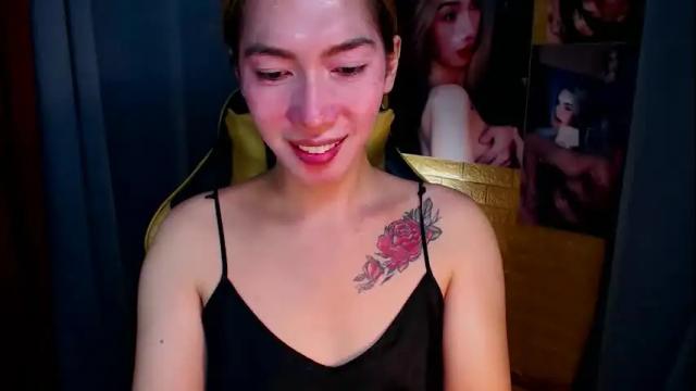 Image 4 of aurakharisma_xx Stream on Chaturbate on 1 month ago