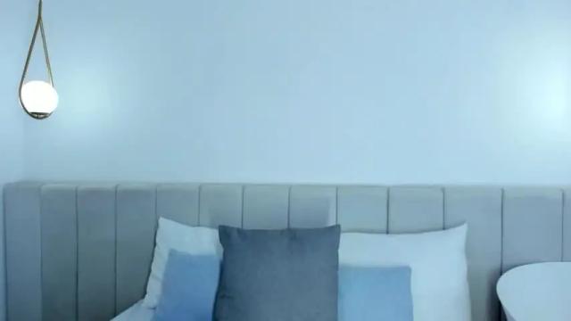 Image 8 of aurastardust Stream on Chaturbate on 16 months ago