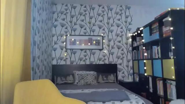 Image 4 of aurelyie Stream on Chaturbate on 3 months ago