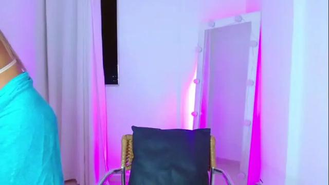 Image 6 of aurimelvalentina Stream on Chaturbate on 7 days ago